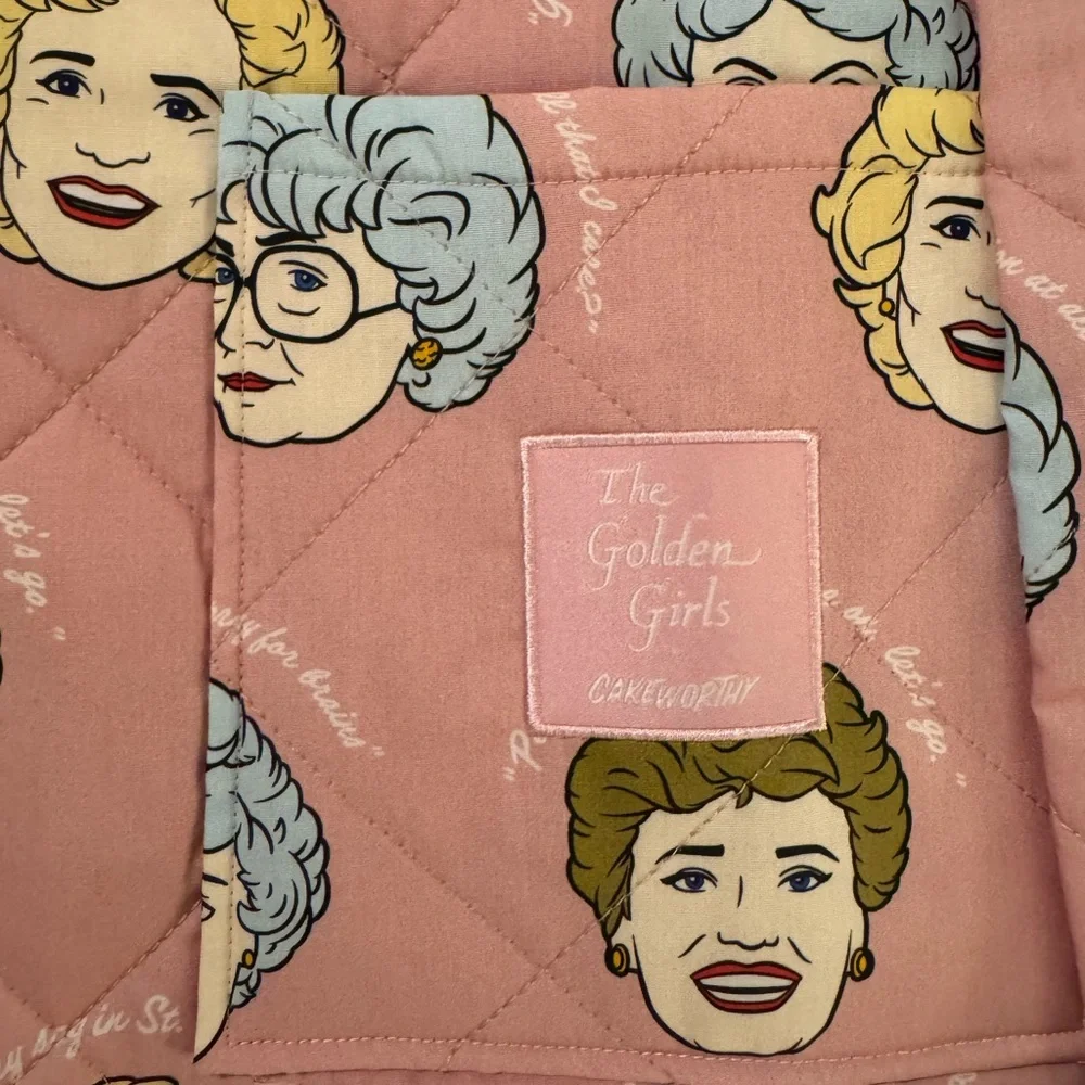 Cakeworthy x Golden Girls Quilted Jacket NWT - Picture 4 of 8